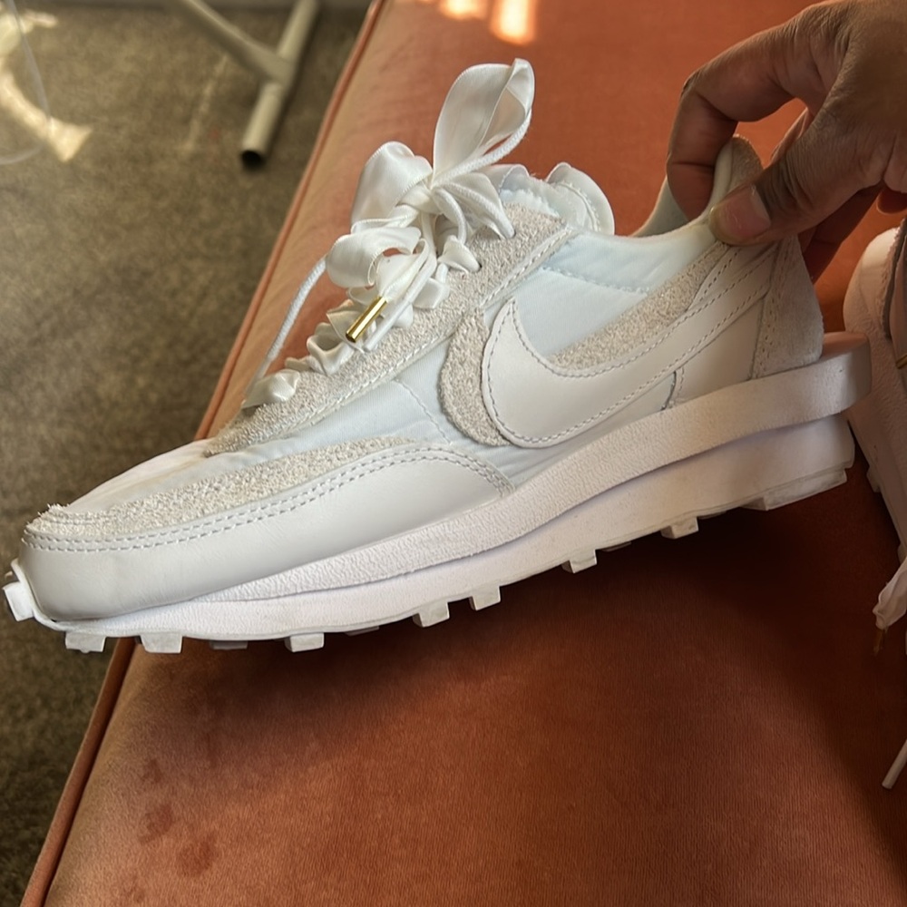 Nike - Picture 7 of 8
